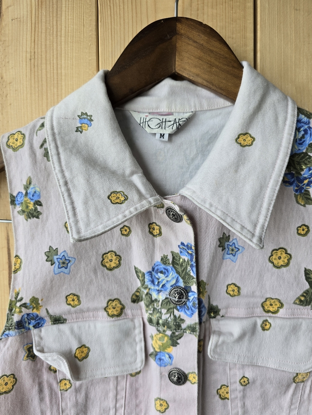 High Art Sleeveless Denim Floral Button Up Vest Soft Pink White Medium - Picture 3 of 8
